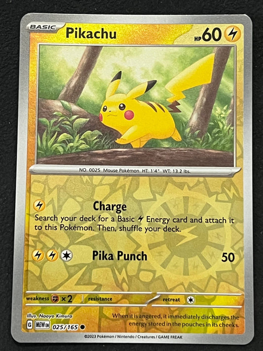 Pikachu Mew #025