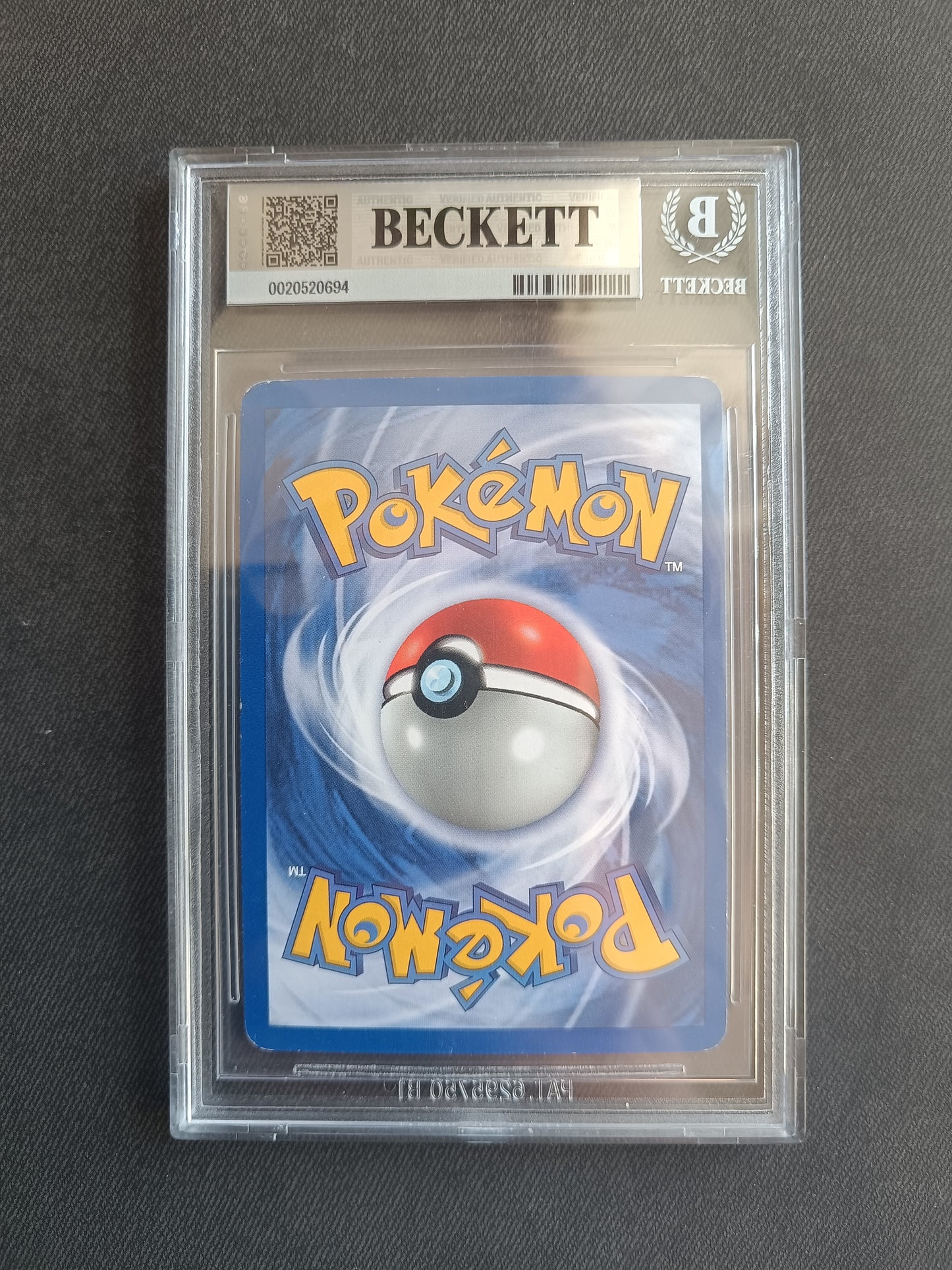 Dragonite #9 Holo – Expedition Base Set 2002 – BGS 7