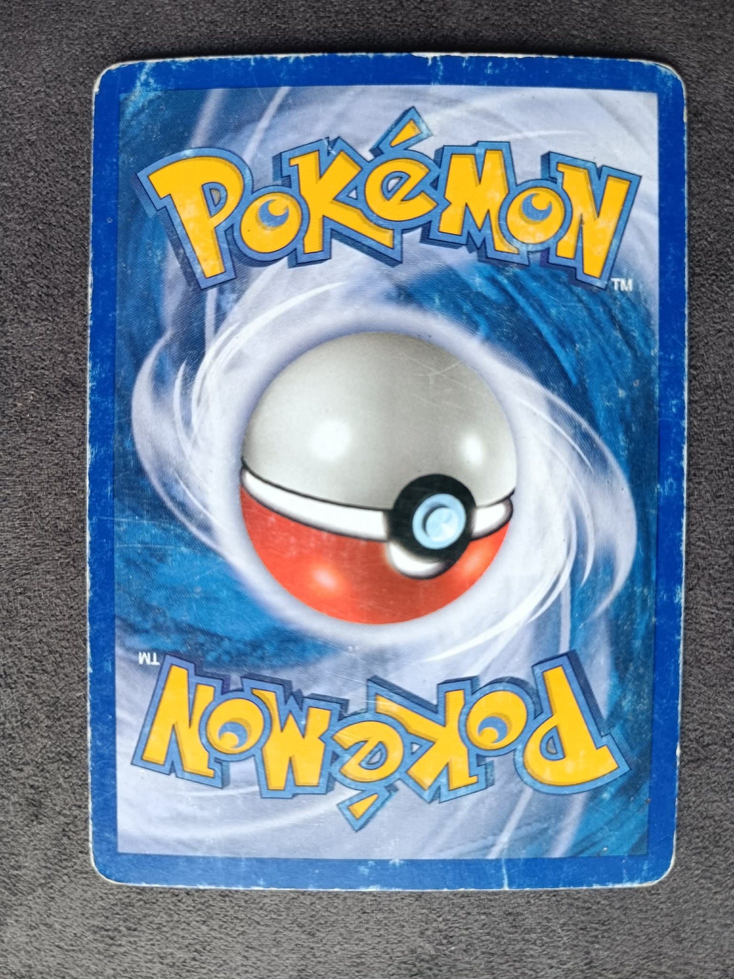 Psyduck 104/147 – Aquapolis – Reverse Holo – 2003