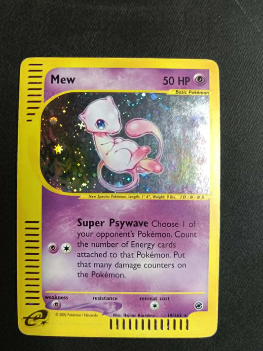 Mew 19/165 Holo – Expedition Base Set