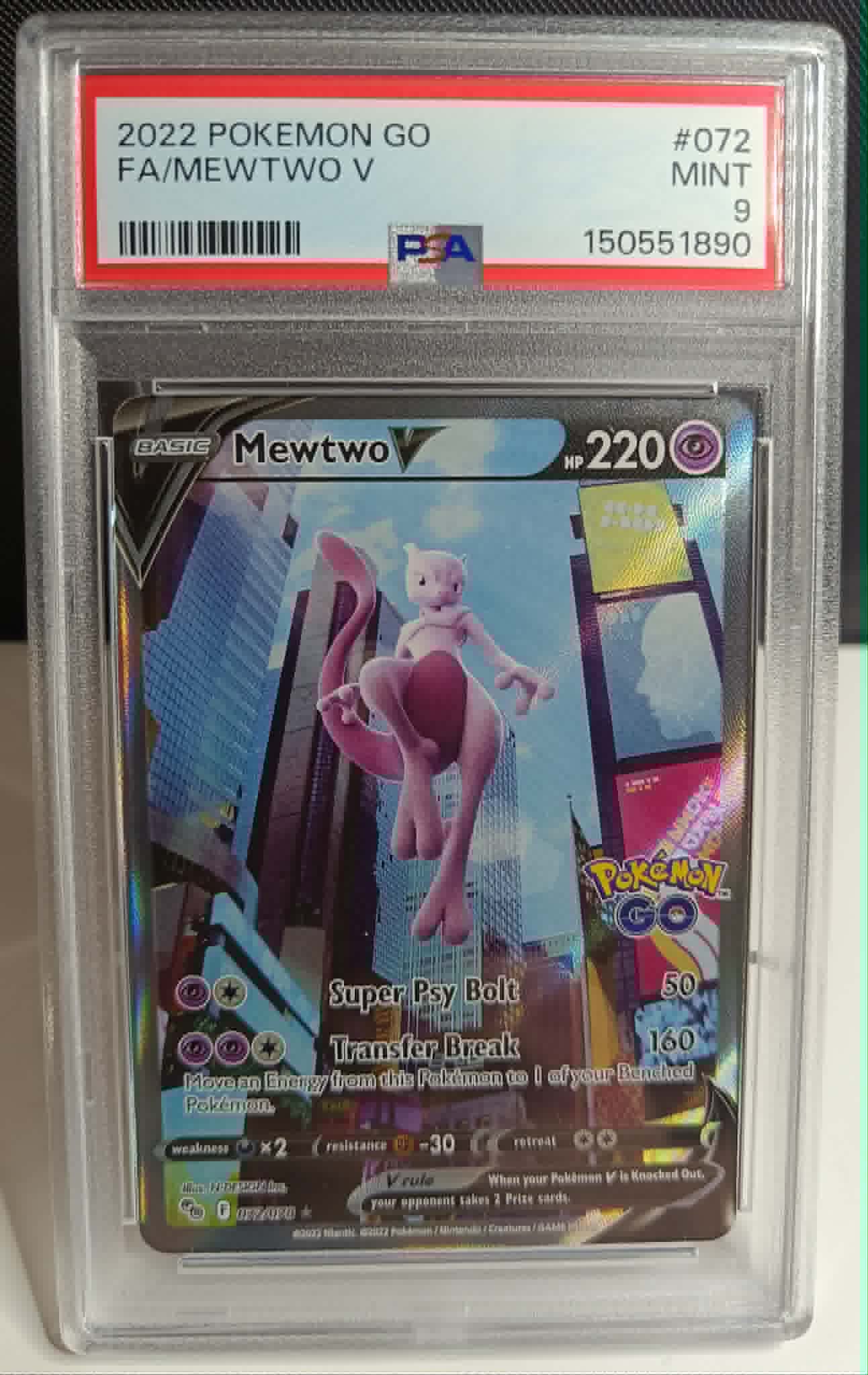 Pokémon – Mewtwo V Full Art #072 PSA 9