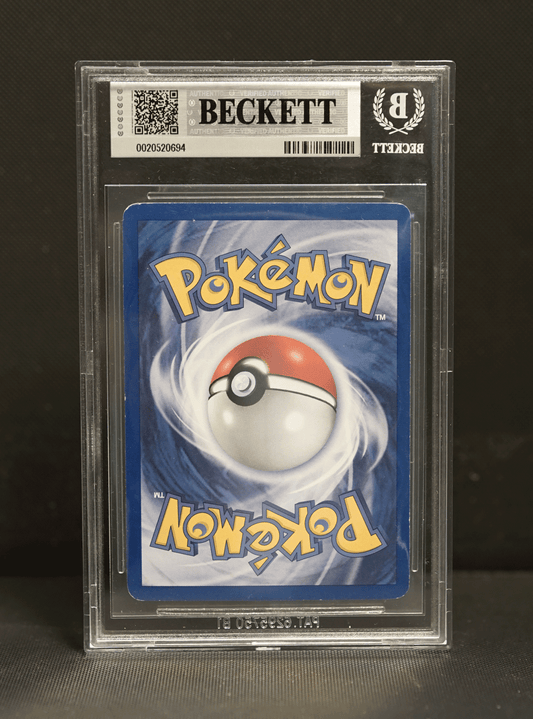 Pokemón Dragonite BECKETT 7 NEAR MINT