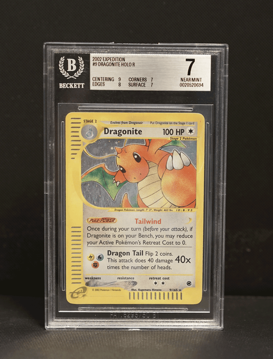 Pokemón Dragonite BECKETT 7 NEAR MINT